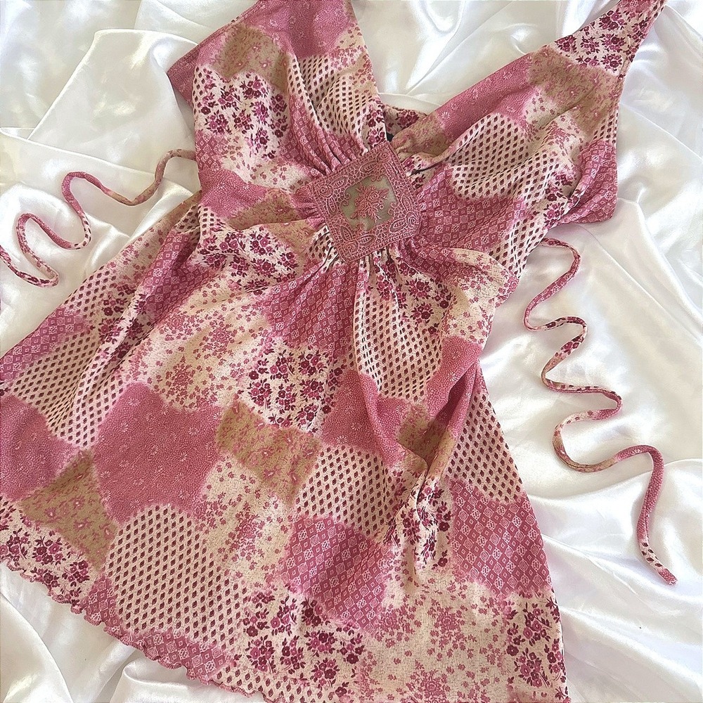No Boundaries Pink Patchwork Mesh Tank Top V-Neck Medallion Y2K Medium 7/9